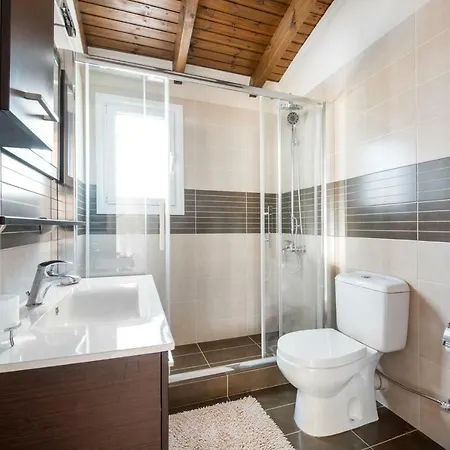 Top Floor Modern Studio In Central Koropi Apartment Exterior photo