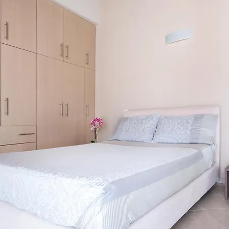 Top Floor Modern Studio In Central Koropi Apartment Exterior photo